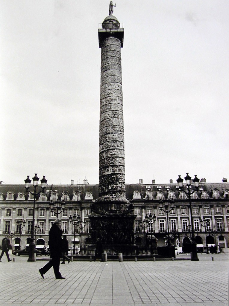 Paris_monument_walk